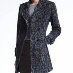 EUC Banana Republic Topcoat in Leopard Print size XSP